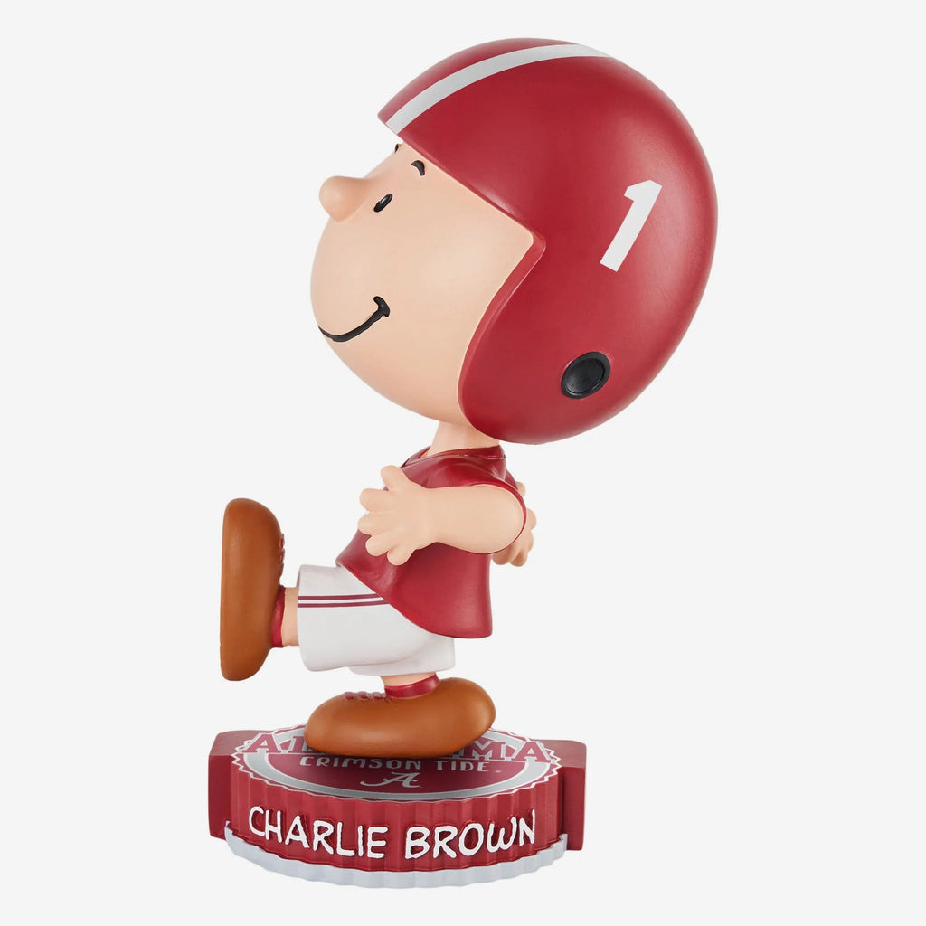 charlie brown football helmet Peanuts Charlie Brown College Bighead Bobbleheads