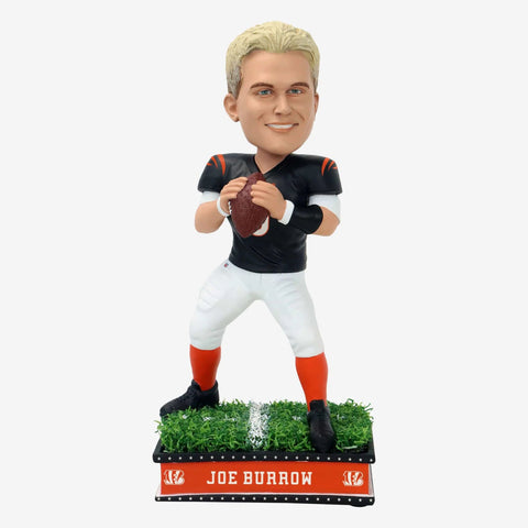 Joe Burrow Cincinnati Bengals Field Star NFL Football Bobblehead
